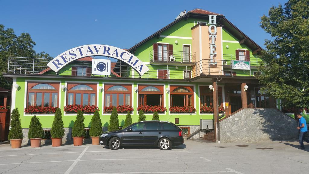Hotel Roskar Птуй Экстерьер фото