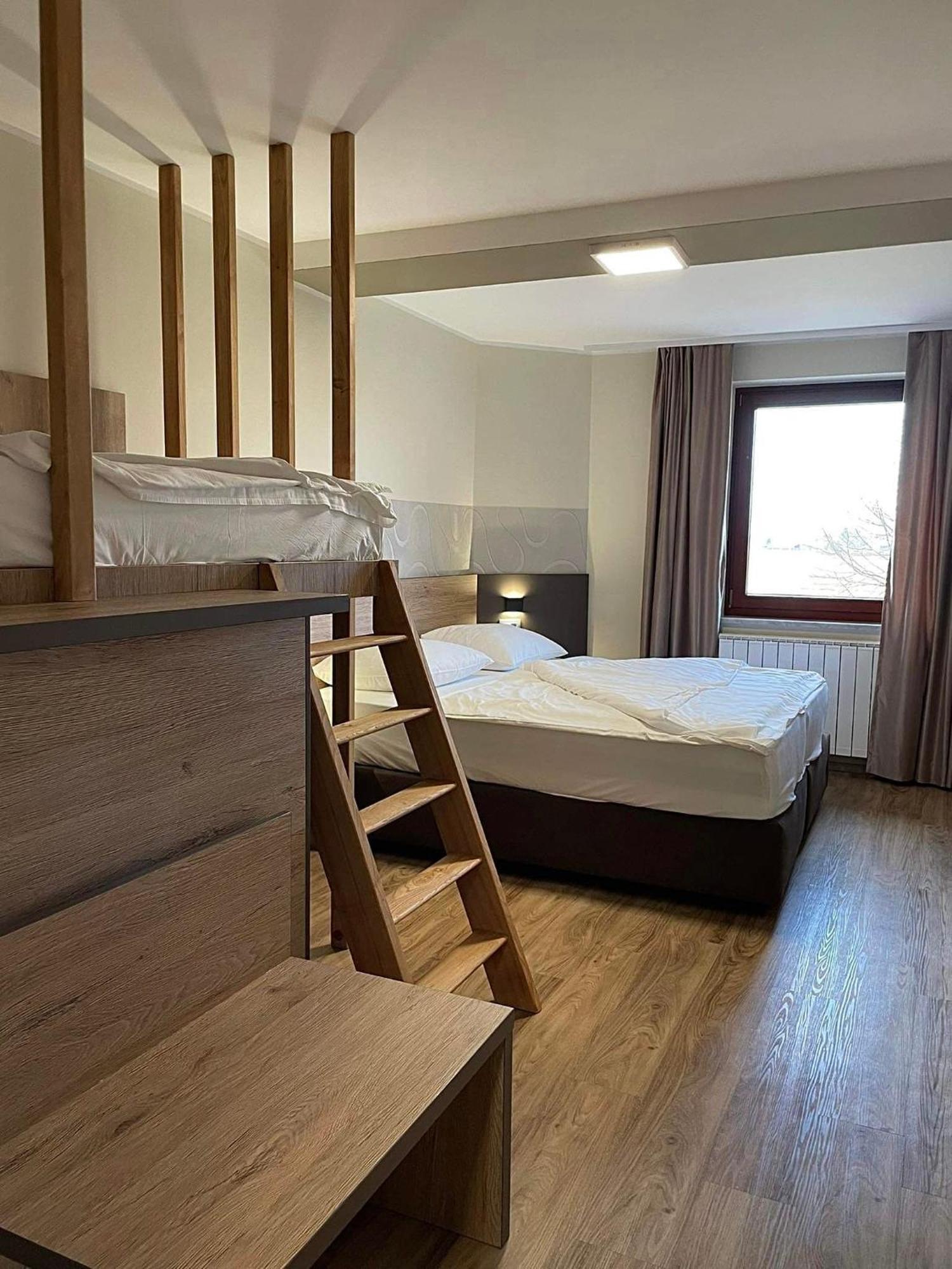 Hotel Roskar Птуй Экстерьер фото