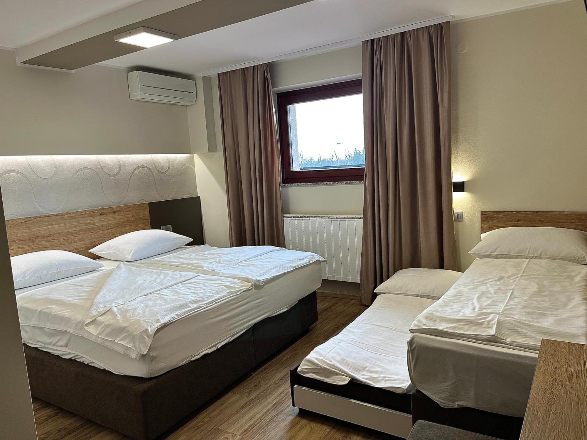 Hotel Roskar Птуй Экстерьер фото