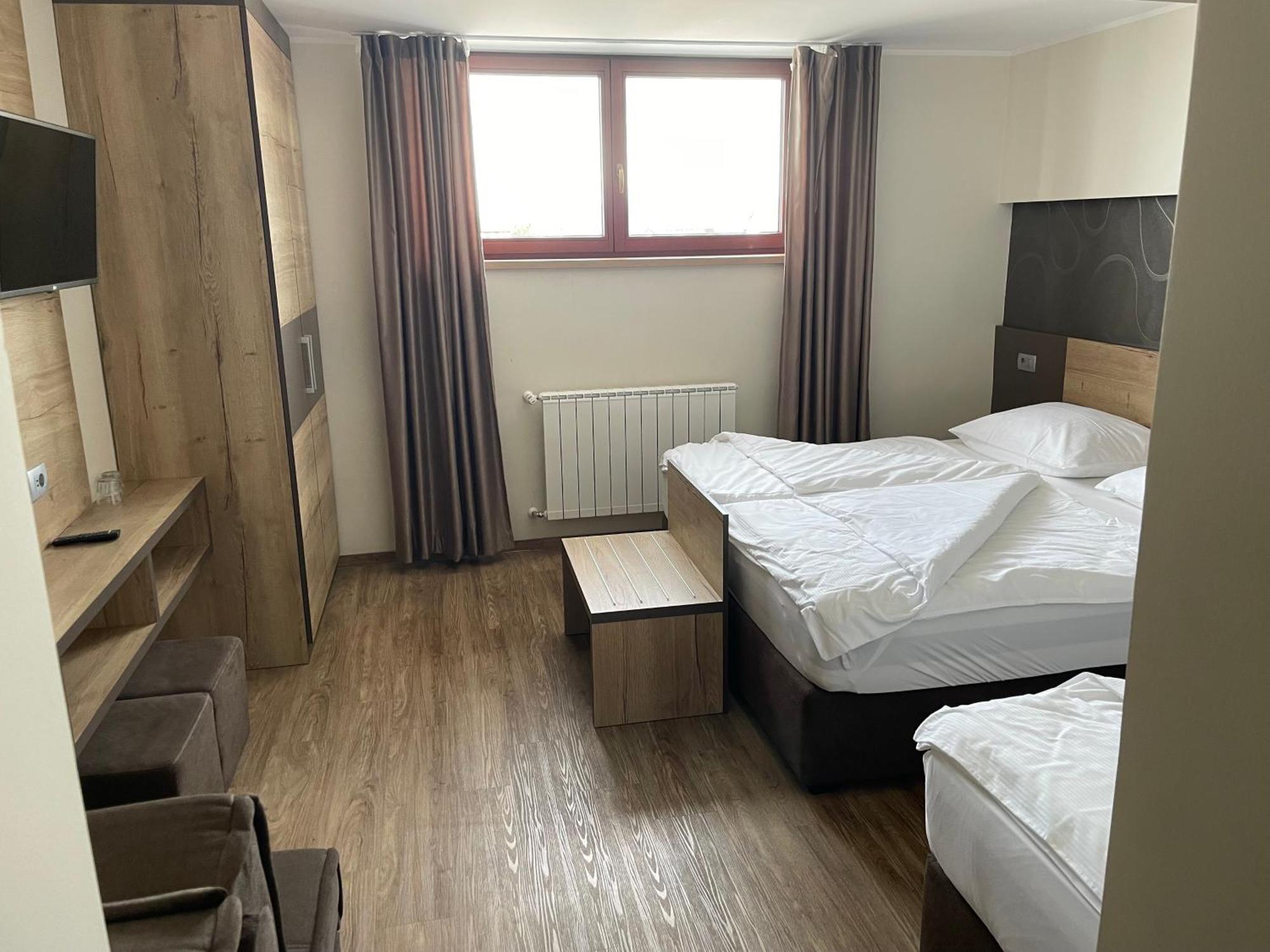 Hotel Roskar Птуй Экстерьер фото