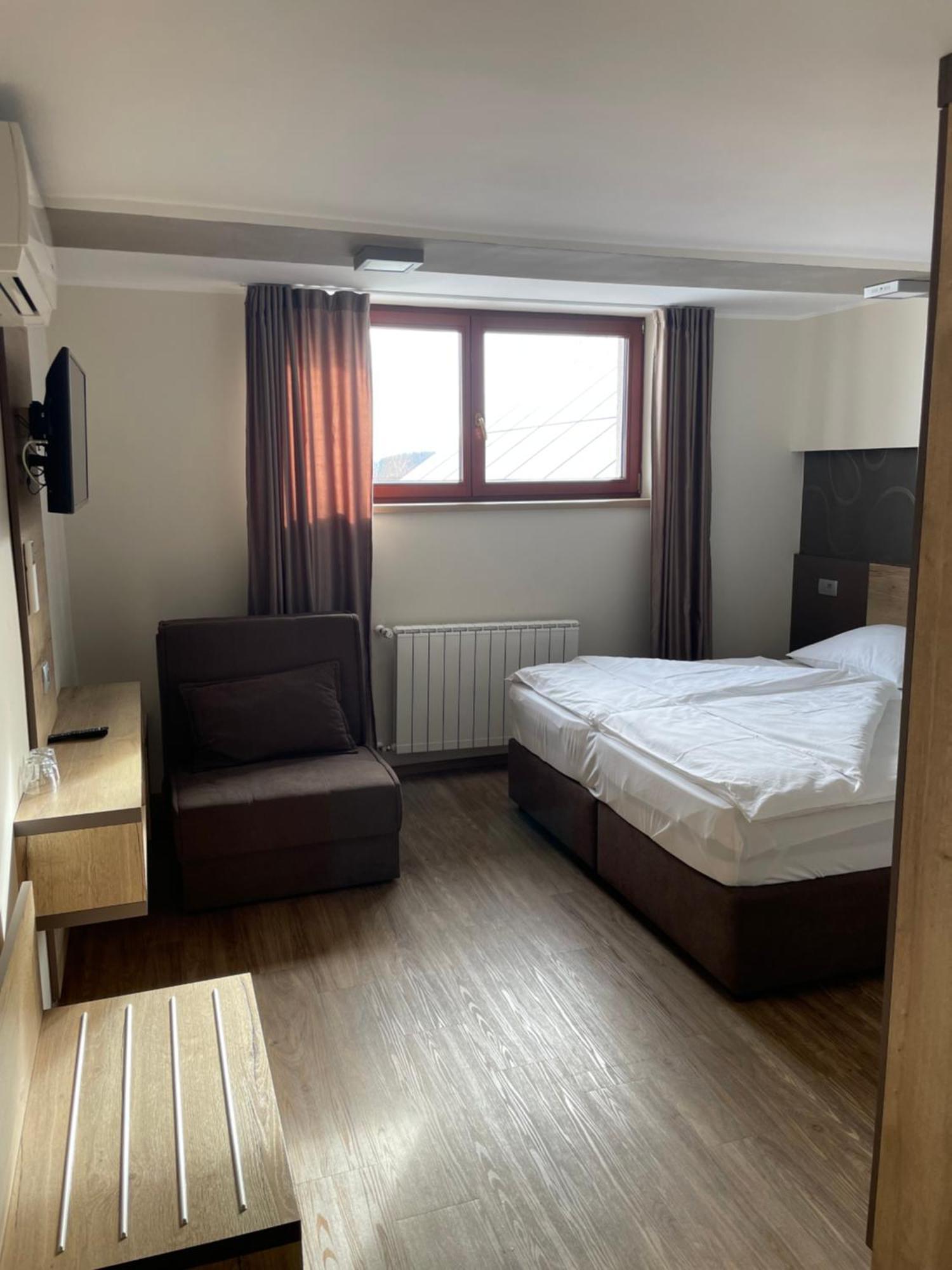Hotel Roskar Птуй Экстерьер фото
